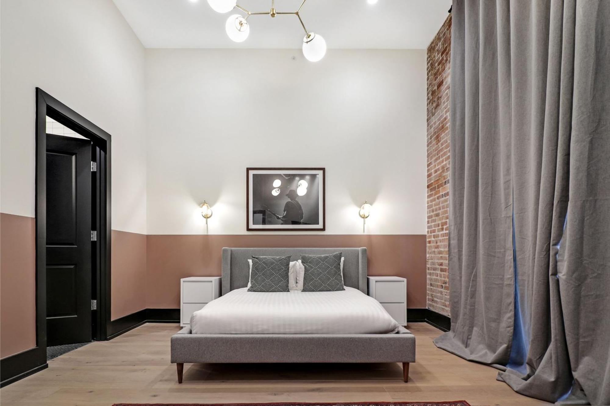 Roami At The Lola Apartment New Orleans Exterior photo